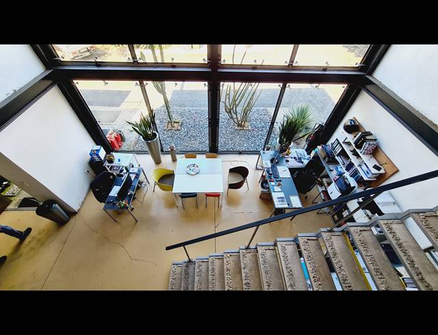 1,580M² WAREHOUSE FOR SALE IN KYA SANDS